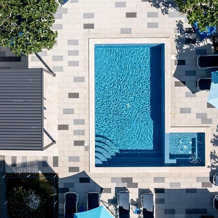 Adorami Apartments バスカ エクステリア 写真