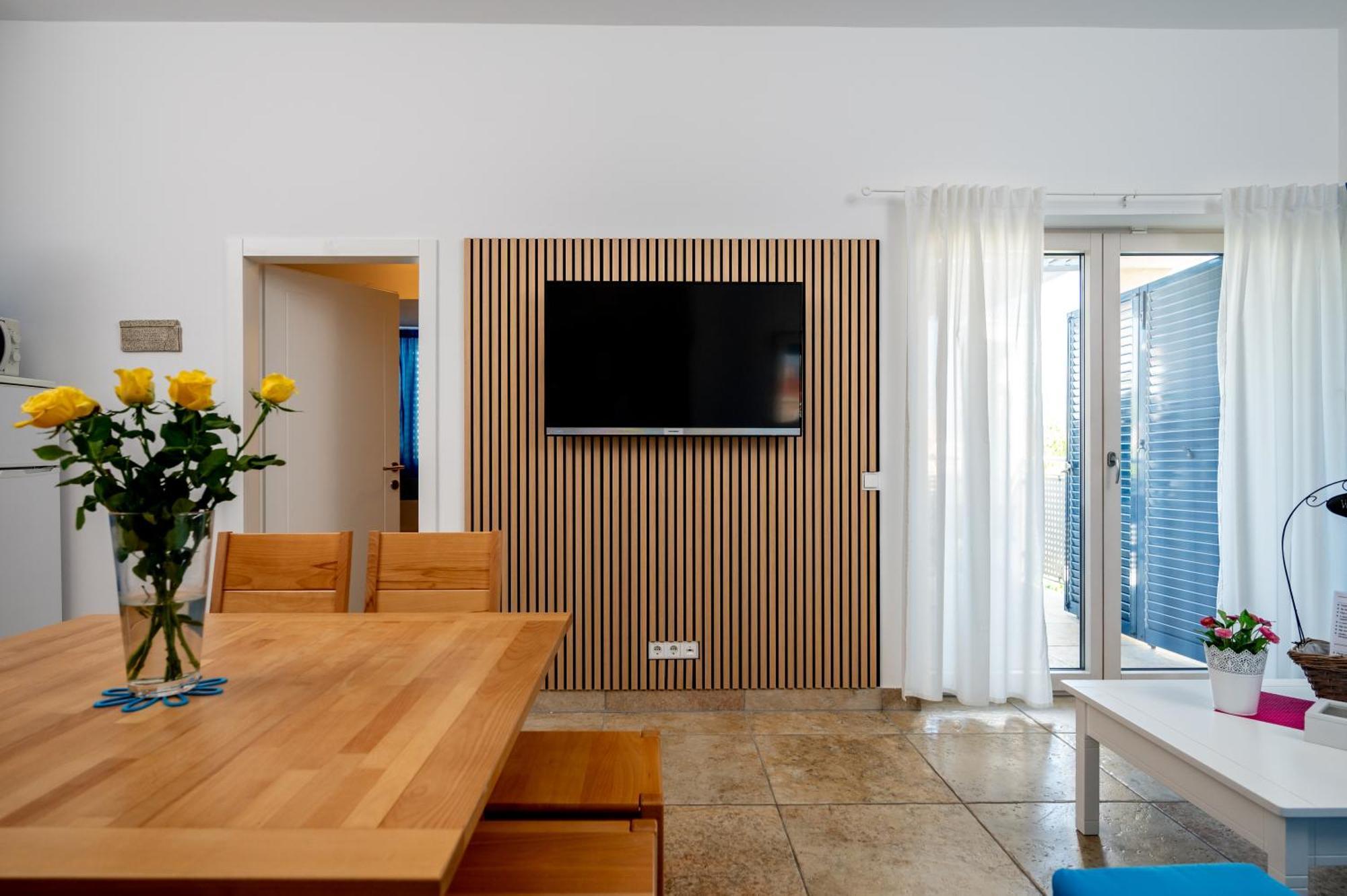 Adorami Apartments バスカ エクステリア 写真